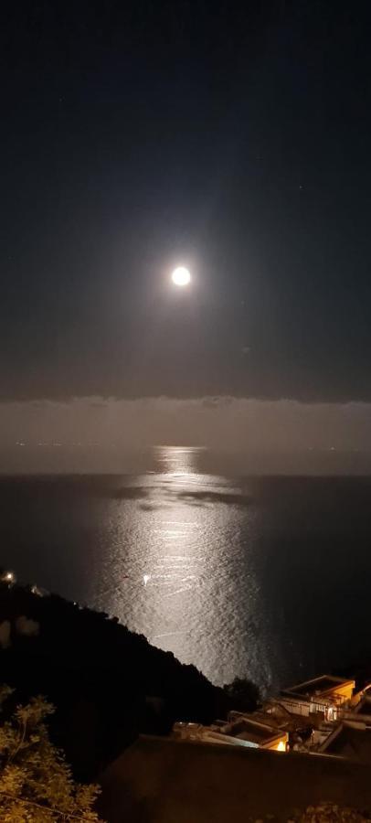 Casa Enzo Con Vista Mare Lejlighed Amalfi Eksteriør billede