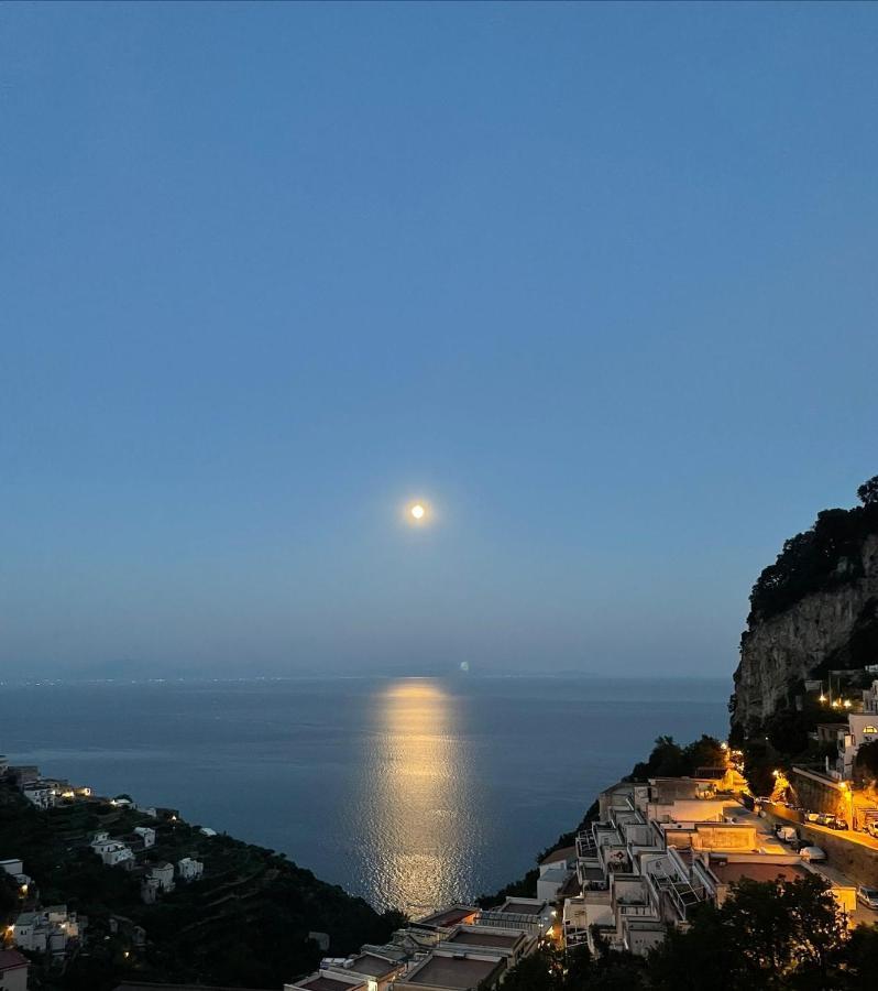 Casa Enzo Con Vista Mare Lejlighed Amalfi Eksteriør billede